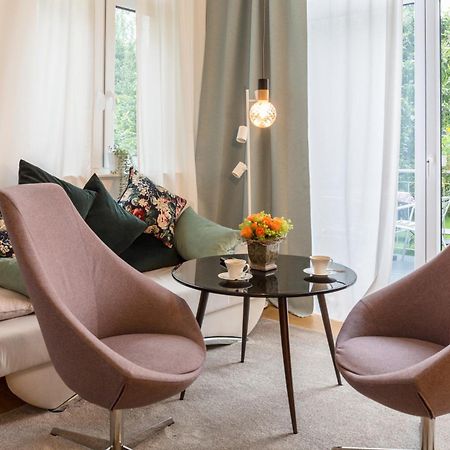 Apartment Am Apfelbaum Ρόιτλινγκεν Εξωτερικό φωτογραφία
