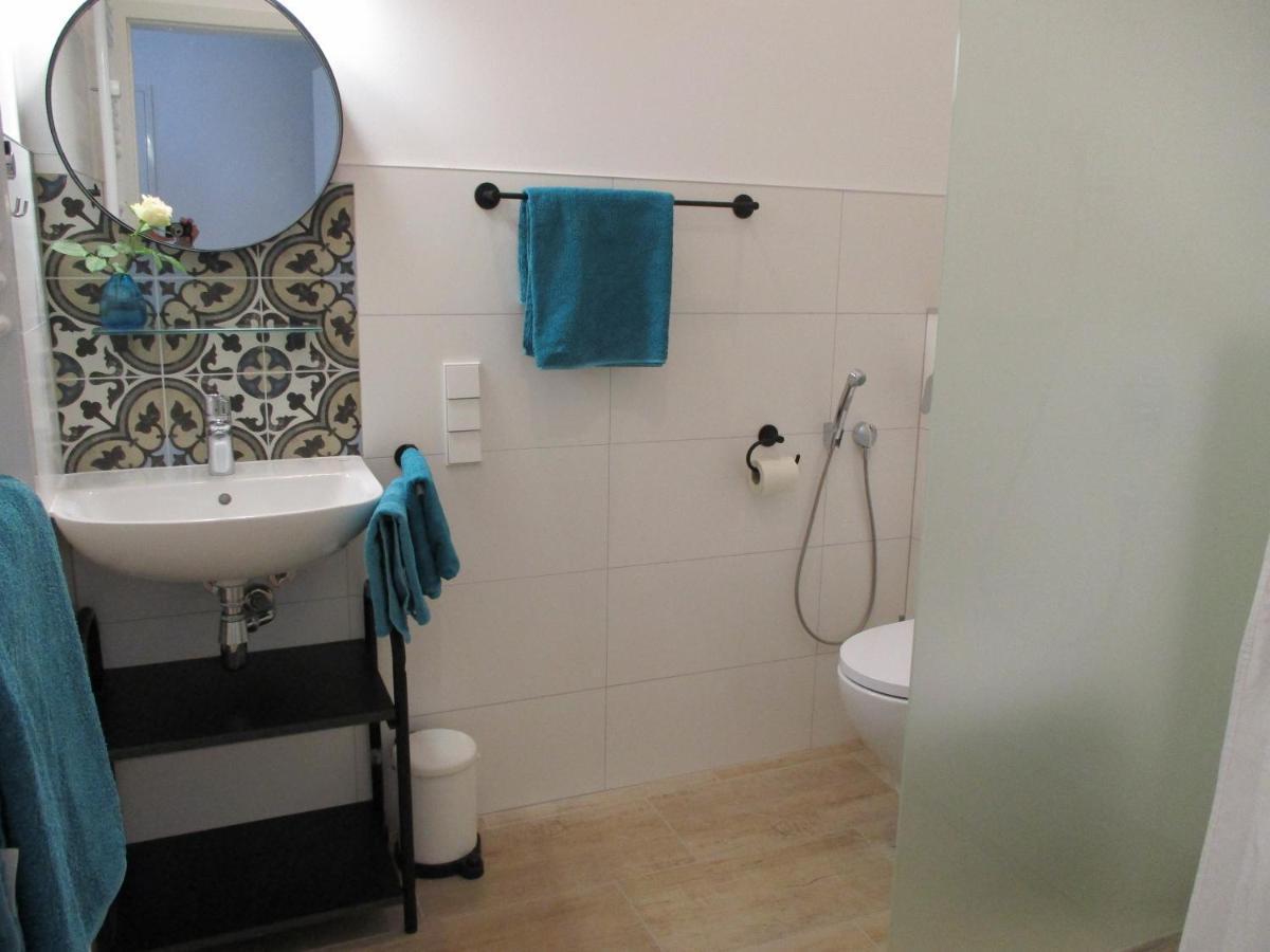 Apartment Am Apfelbaum Ρόιτλινγκεν Εξωτερικό φωτογραφία