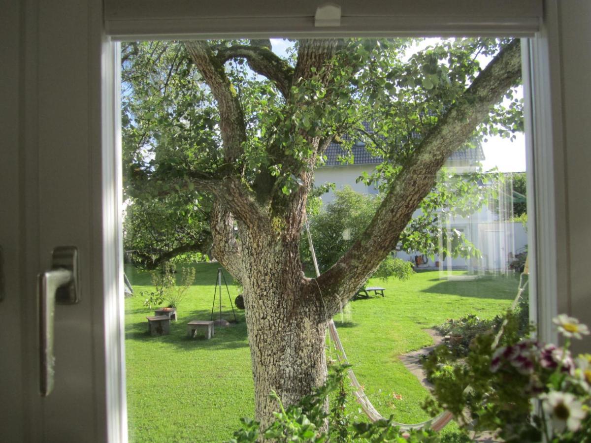 Apartment Am Apfelbaum Ρόιτλινγκεν Εξωτερικό φωτογραφία